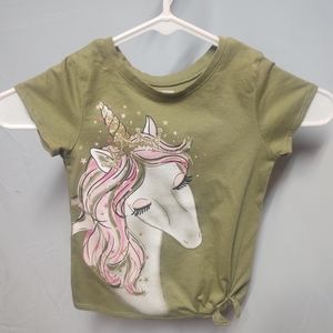 Girls 3t, olive green, short sleeve shirt, w/ a unicorn print and a little bow